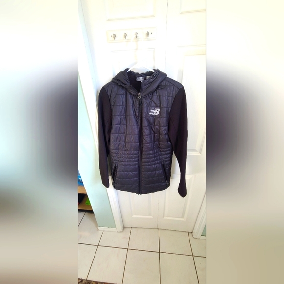 Womens New Balance - Picture 1 of 2